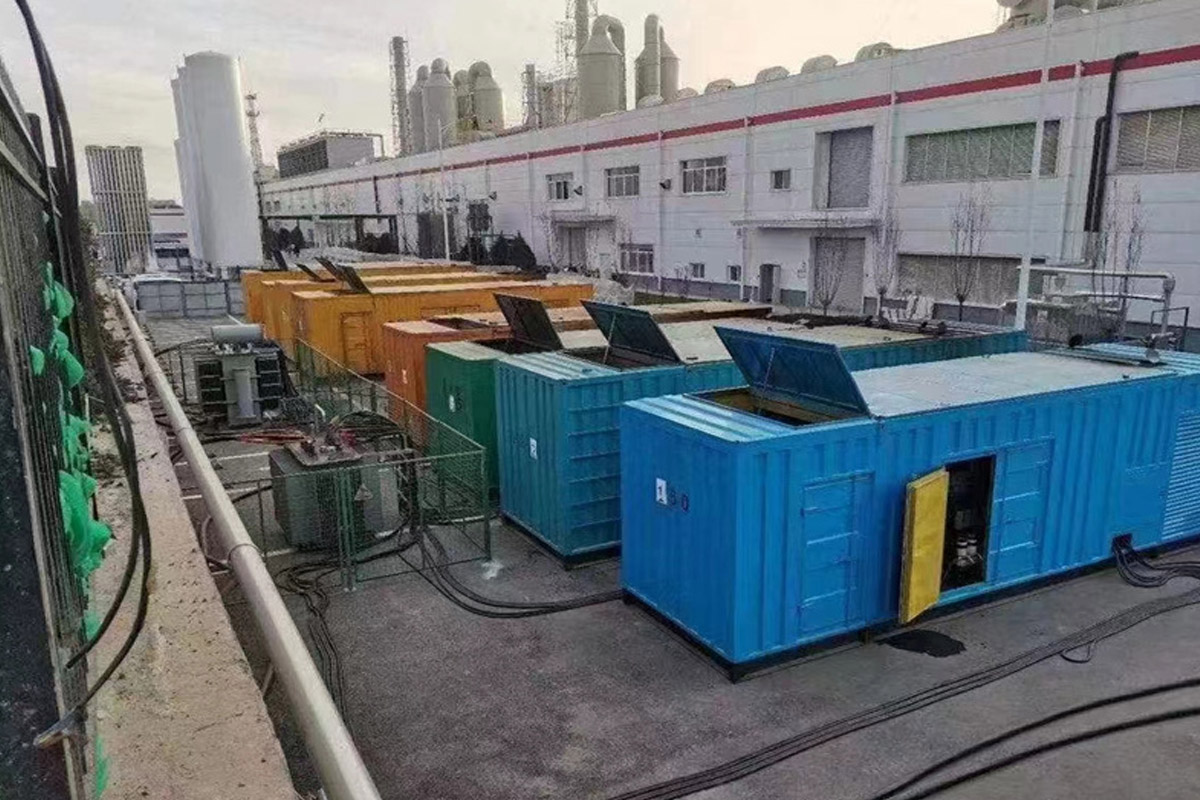裕华发电机租赁施工现场